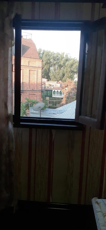 2 Santeli Turn Guest House Tbilisi Esterno foto