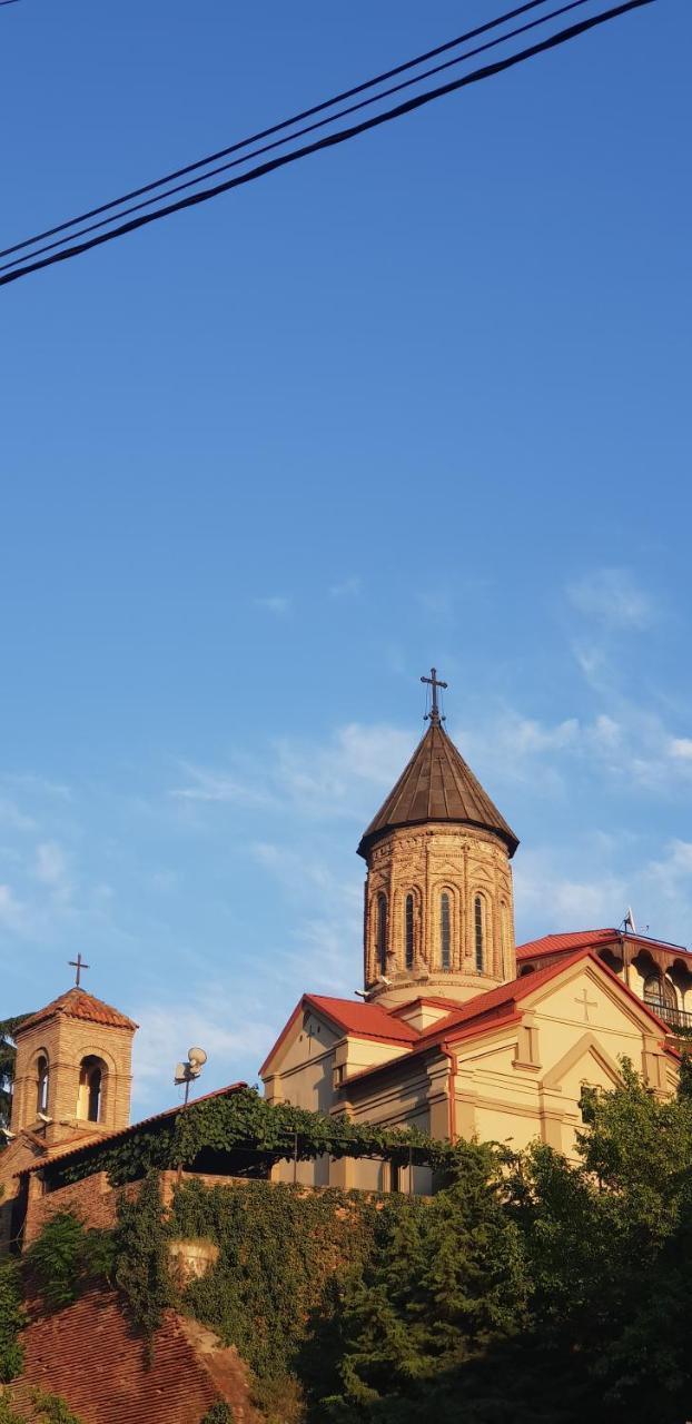 2 Santeli Turn Guest House Tbilisi Esterno foto