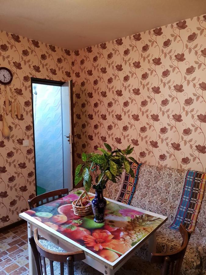 2 Santeli Turn Guest House Tbilisi Esterno foto
